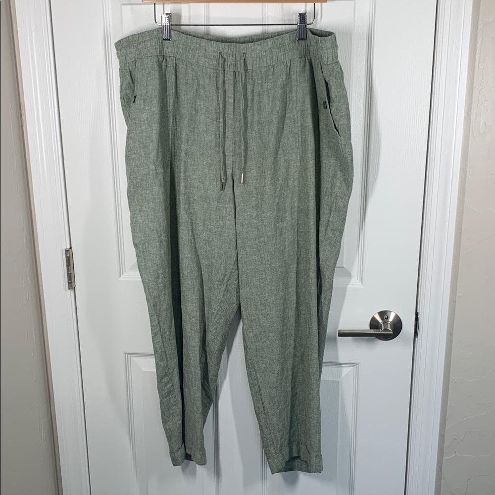 Jones New York Linen blend sage green casual cropped pants size XL